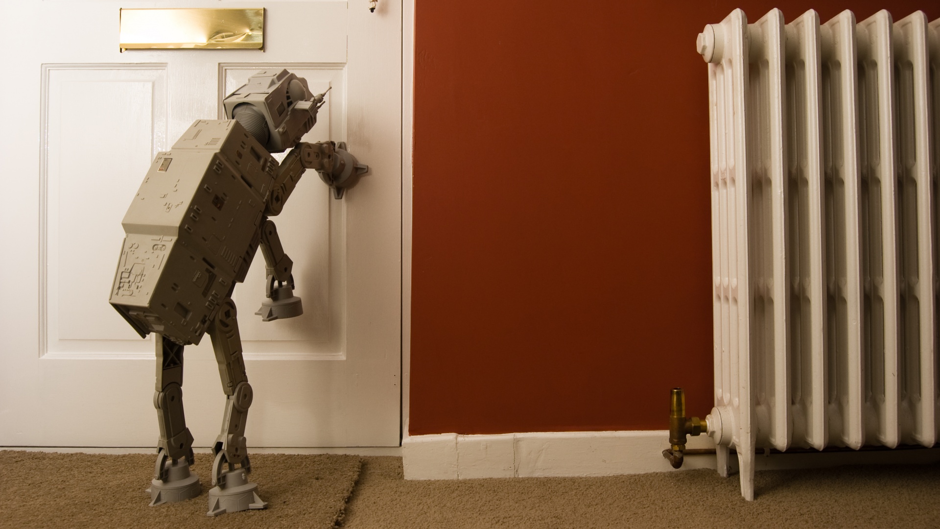 Имперский робот просится гулять обои