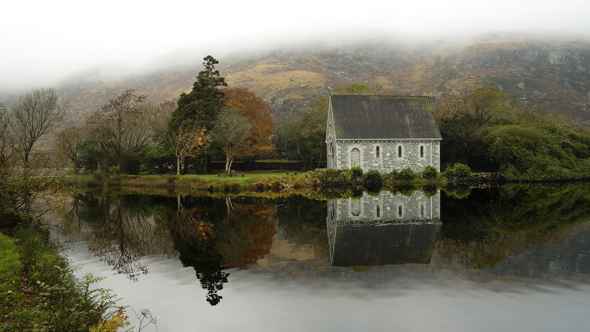 Живописный дом обои