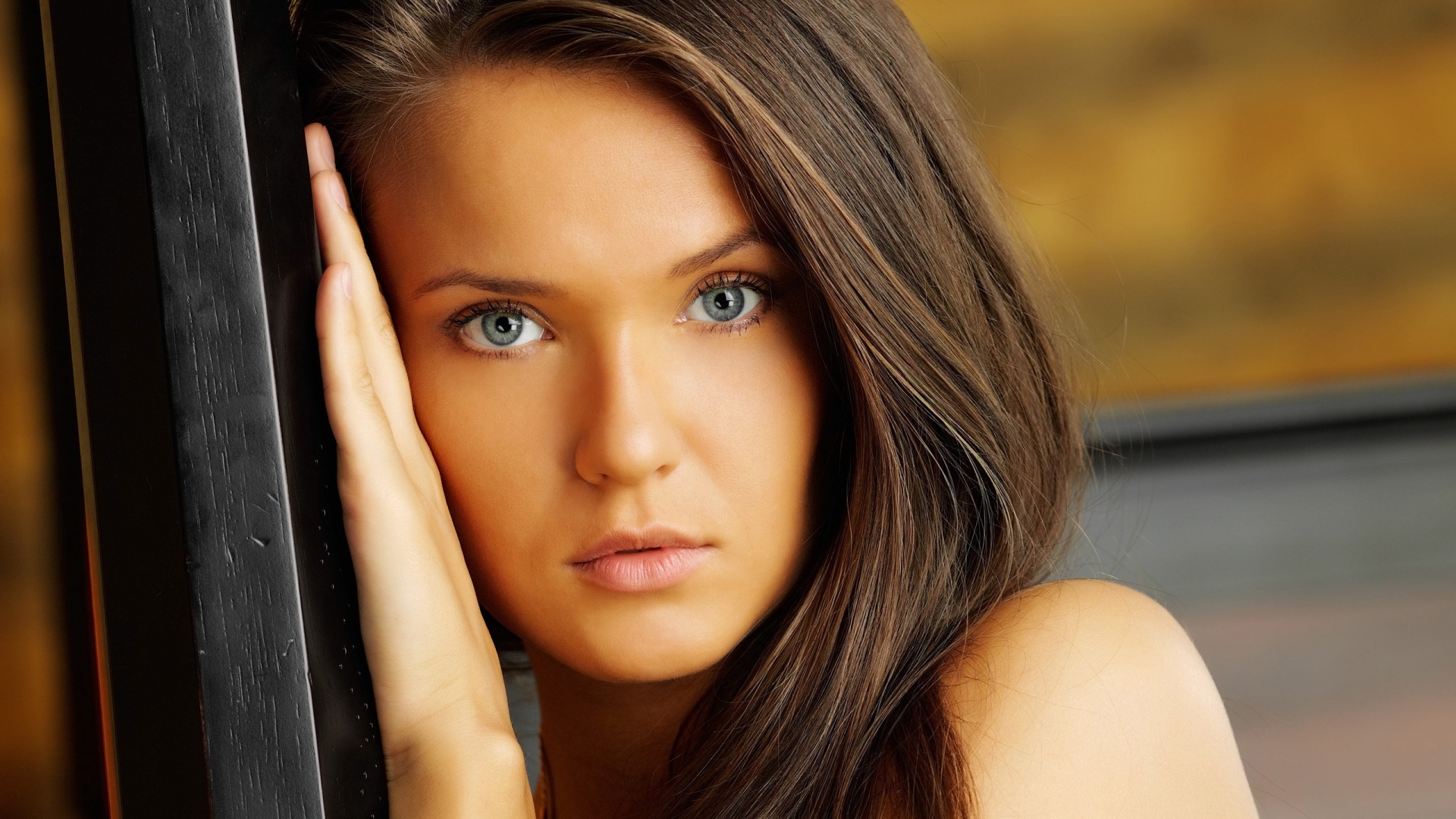 Выразительное лицо обои