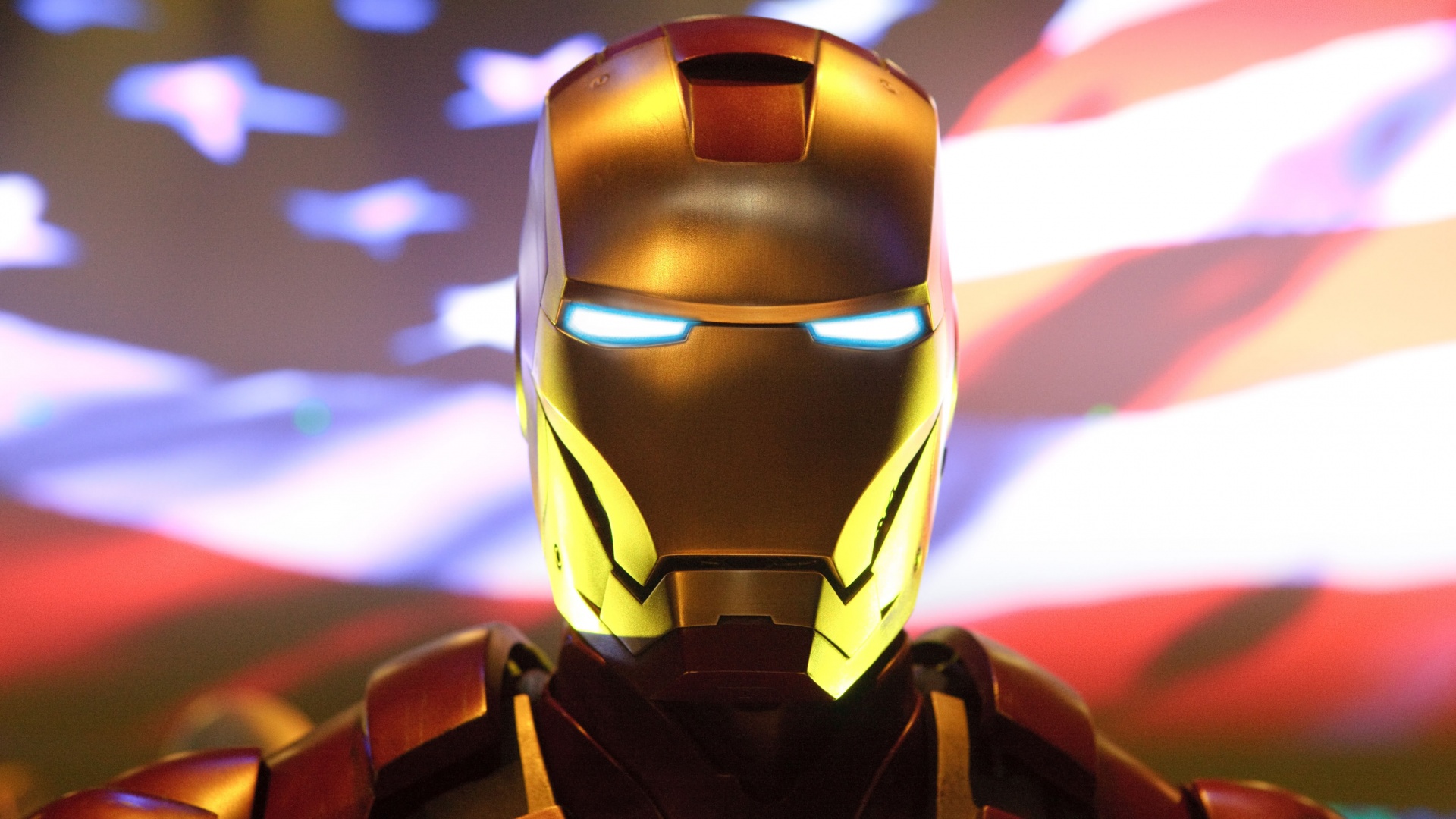 Железный человек на фоне американского флага обои