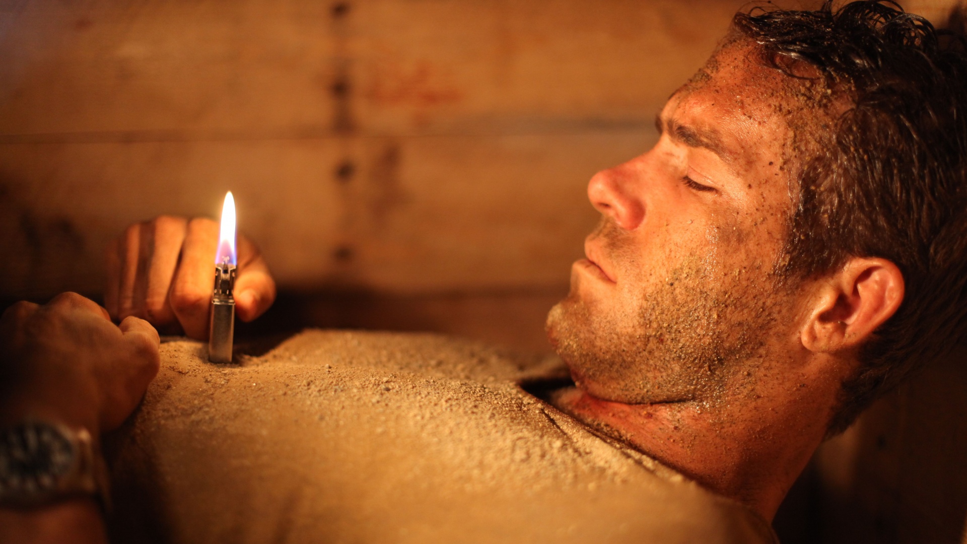 Кадр из фильма Погребенный заживо  обои