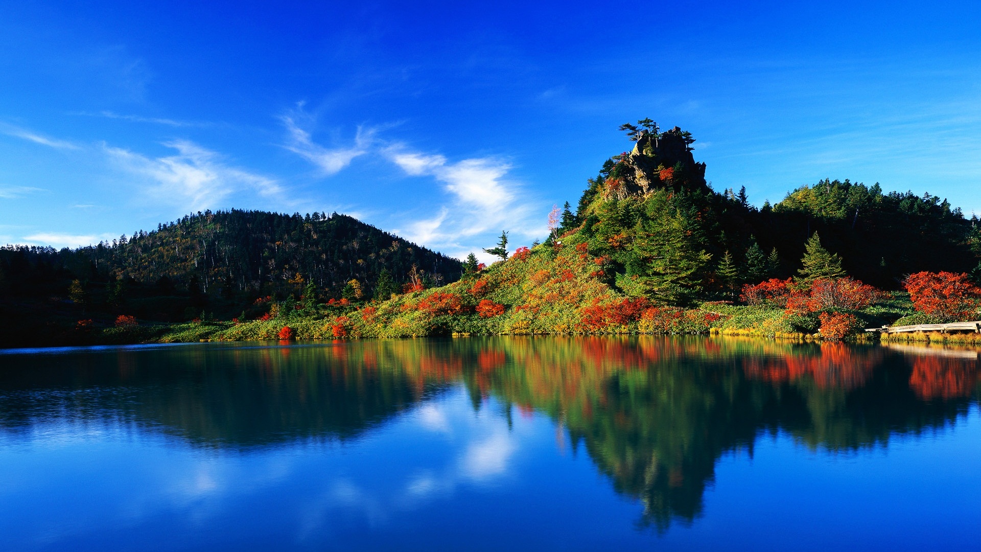 Берег озера в Японии обои