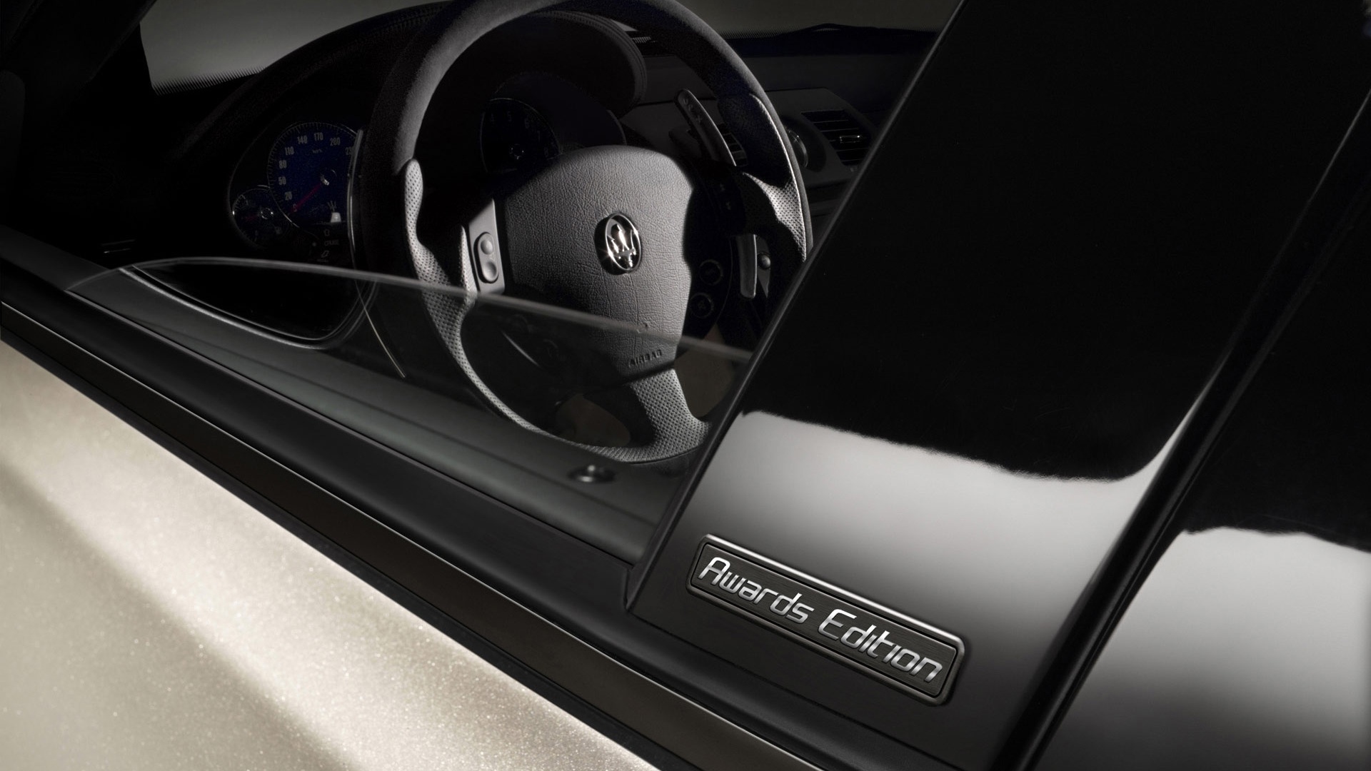 Борт maserati обои