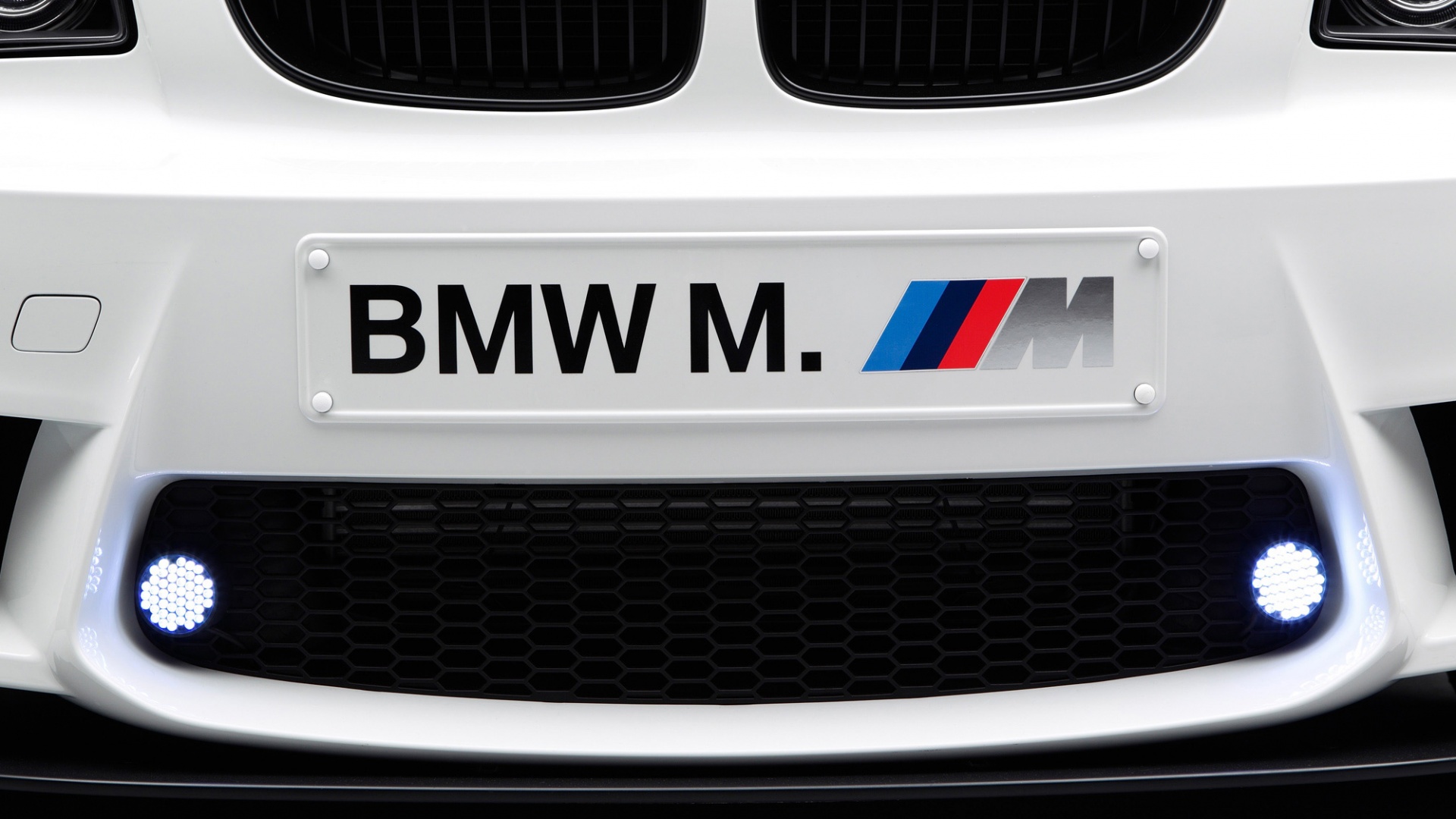 BMW M1 обои
