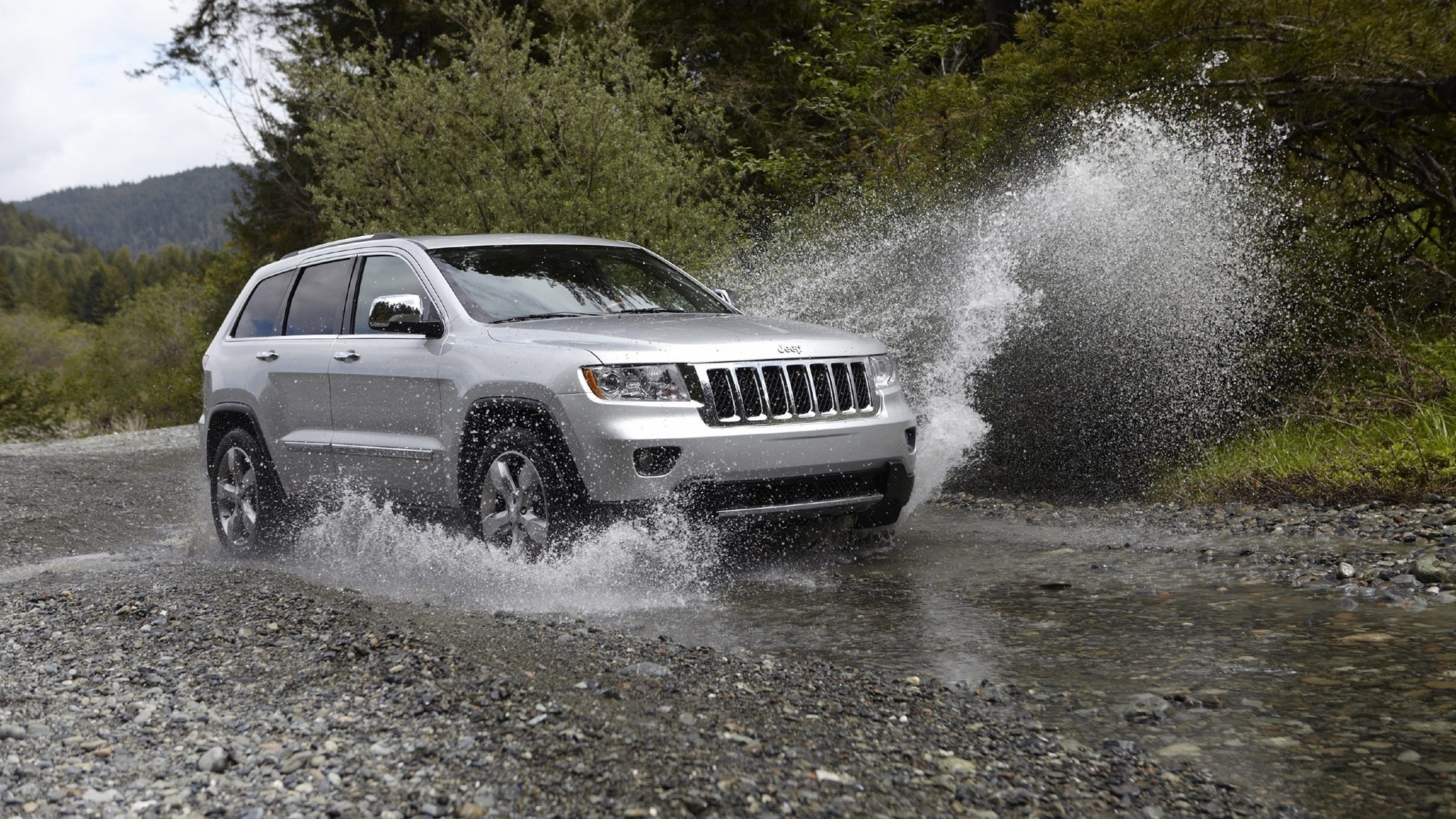 Jeep Grand Cherokee обои
