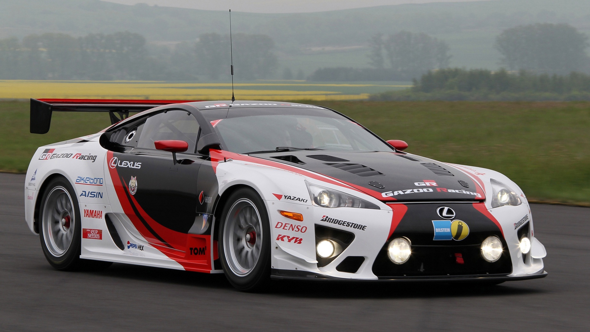 Гоночный Лексус обои