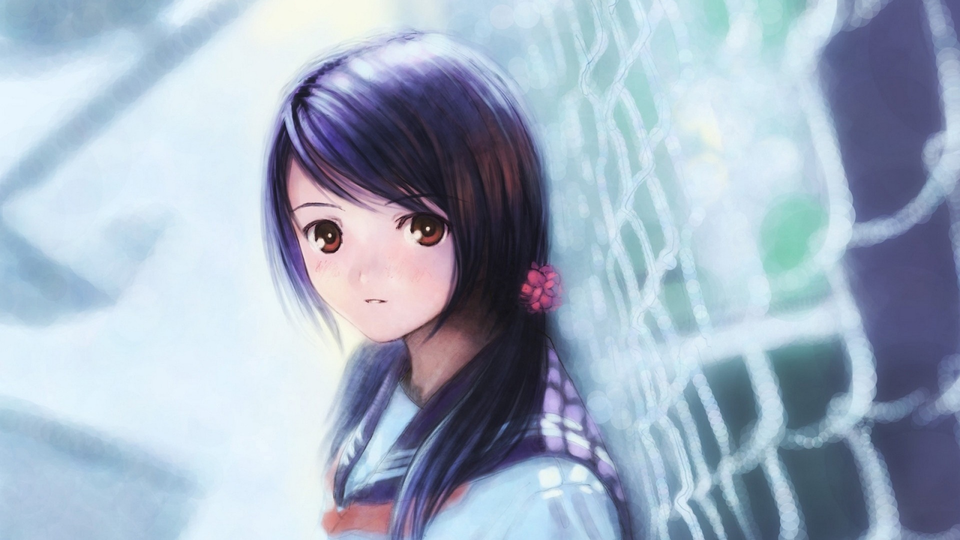 Девочка у сетчатого забора обои