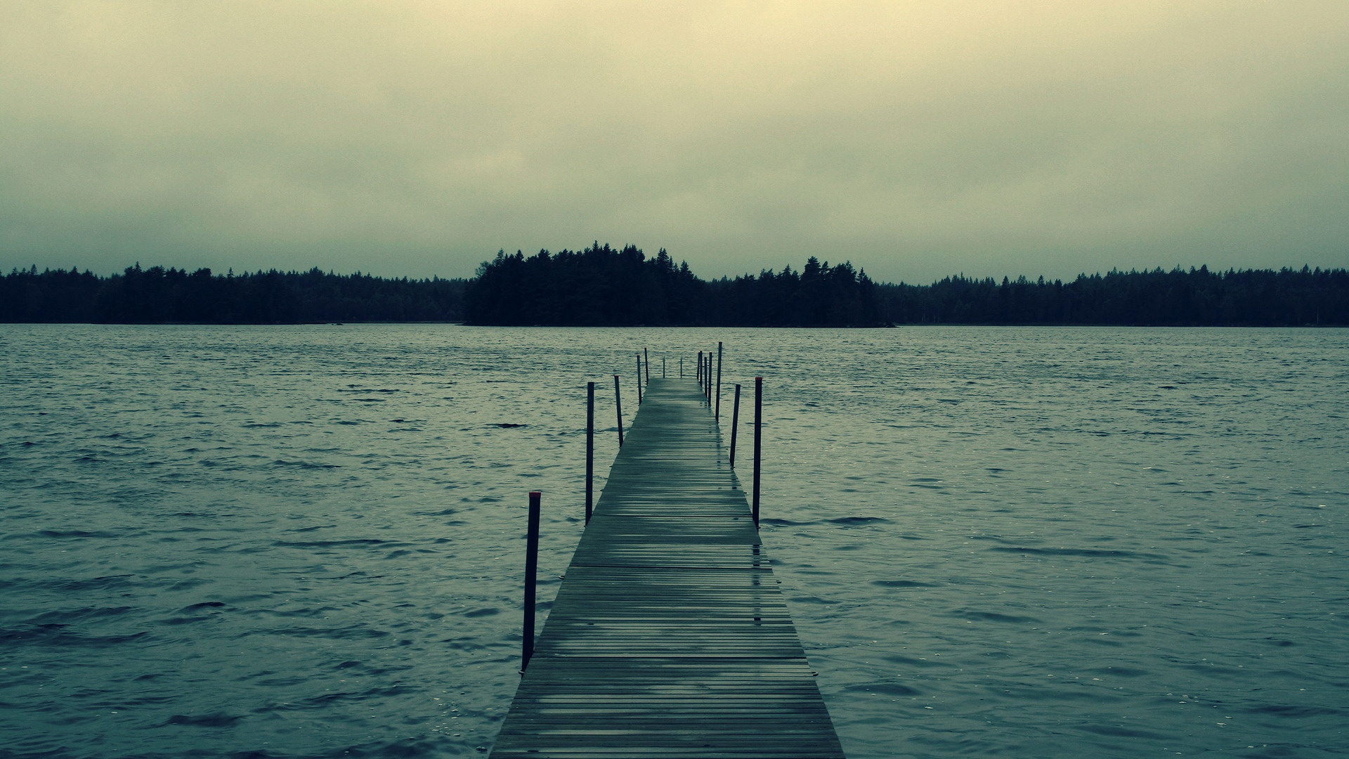 Причал на озере обои