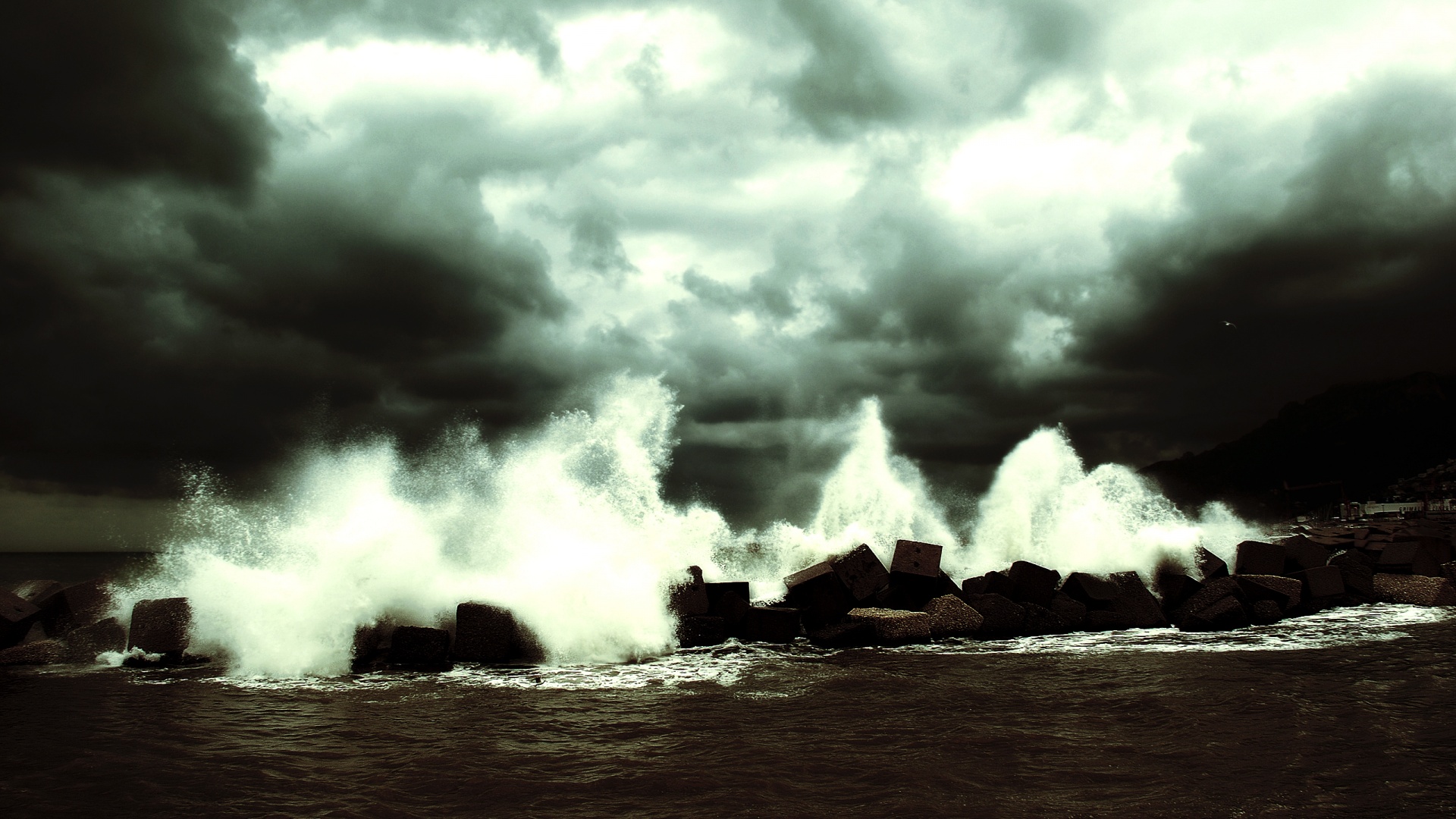 Буря в океане обои