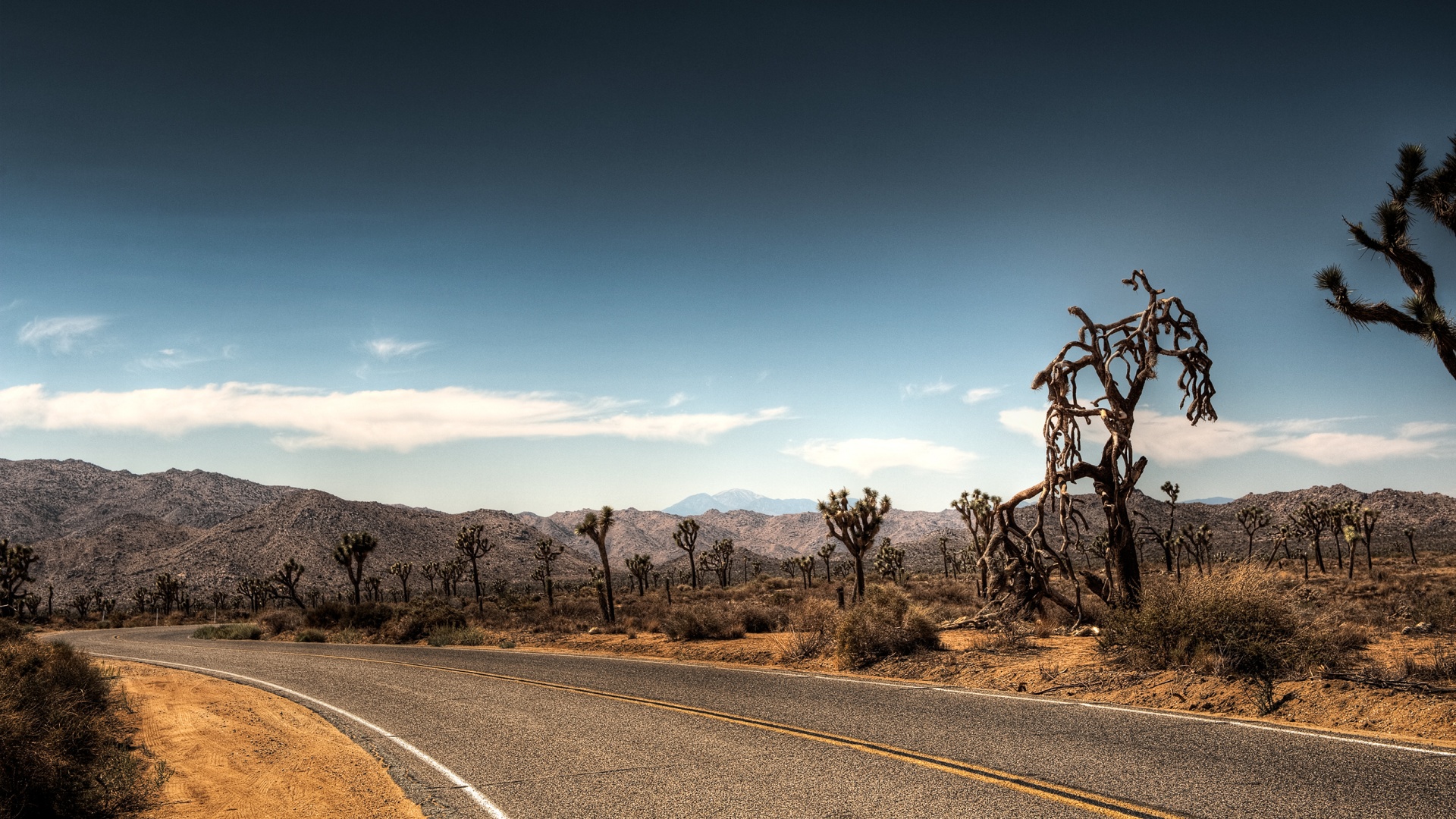 Поворот обои