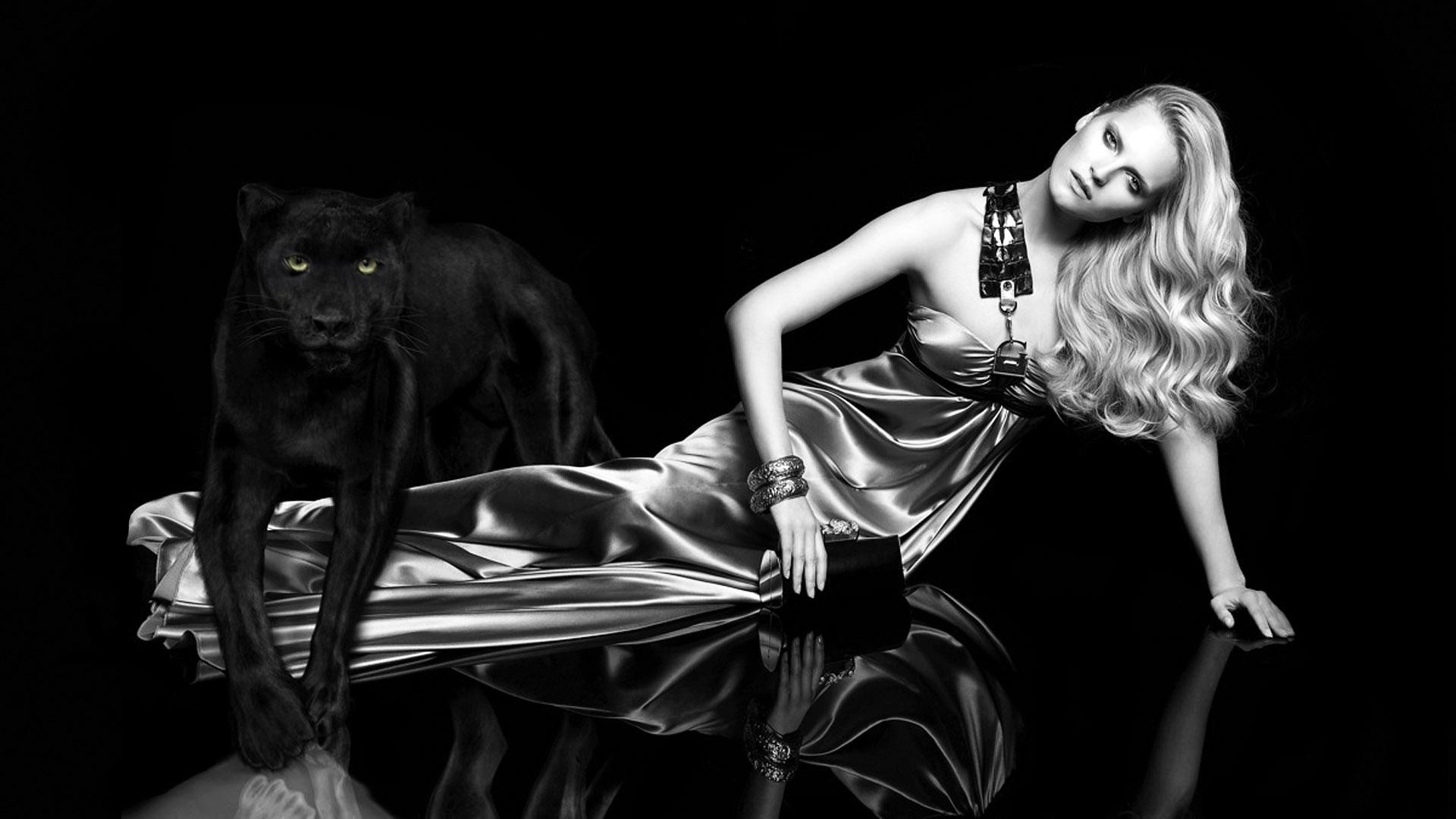 Красотка с пантерой обои