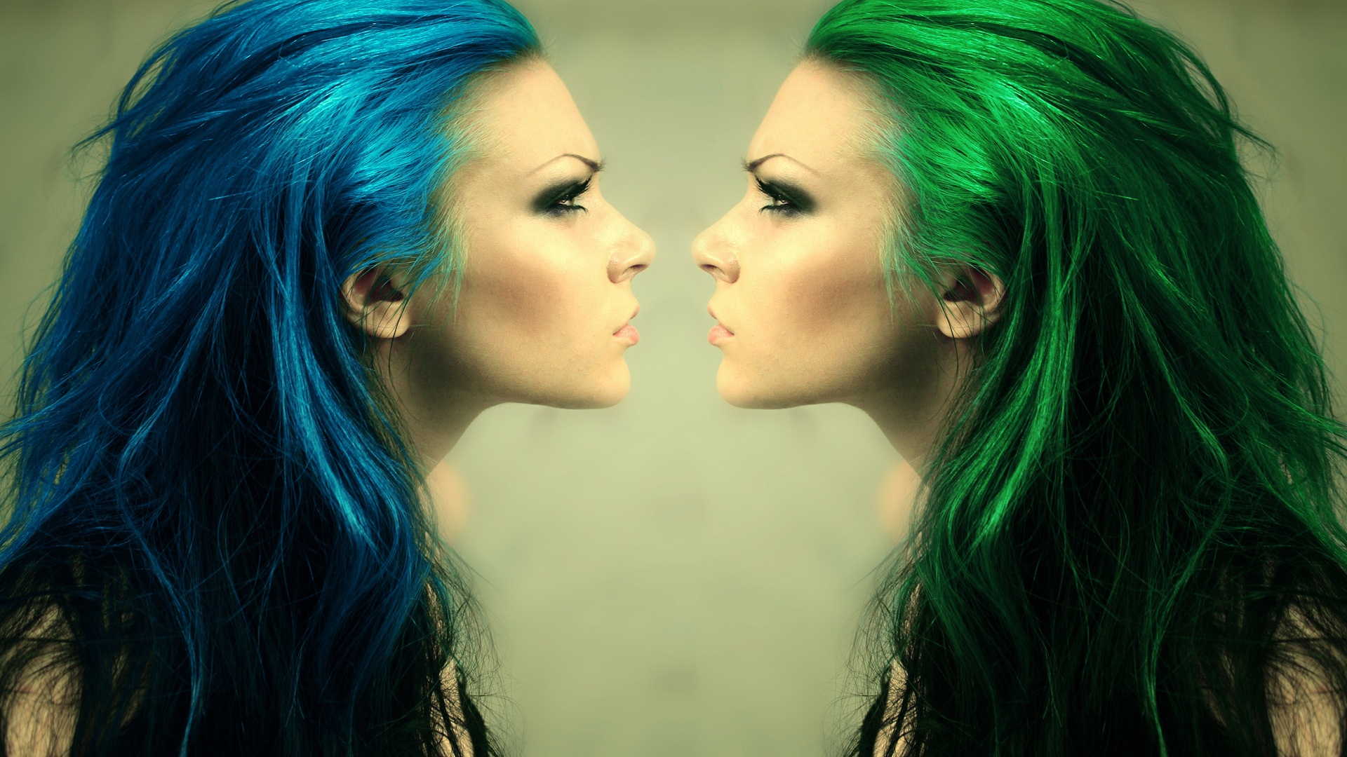 Противостояние цвета обои