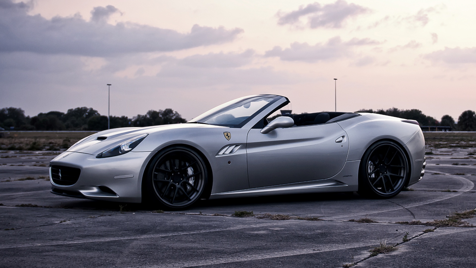 Феррари обои