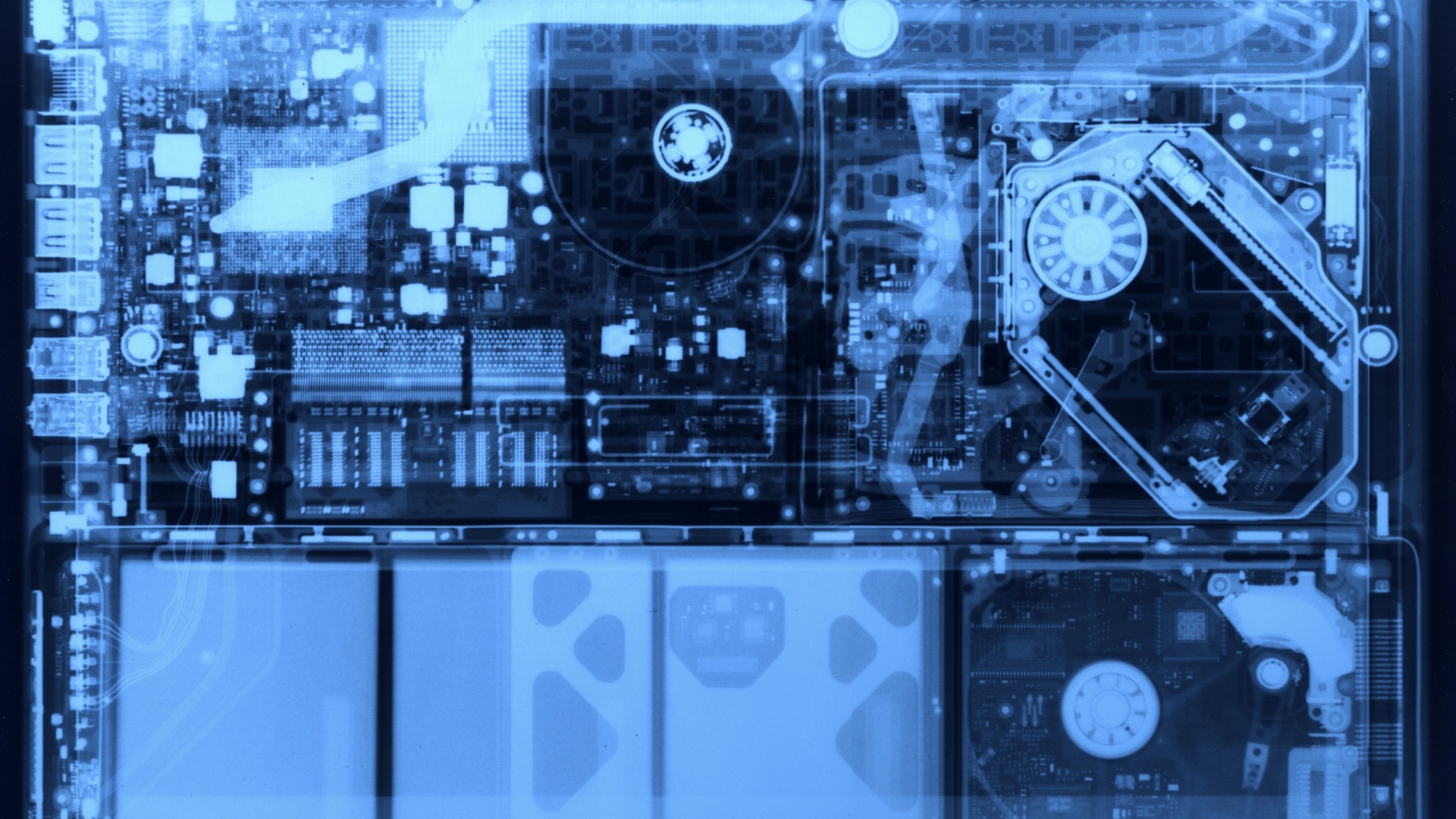 Рентгеновский снимок ноутбука обои