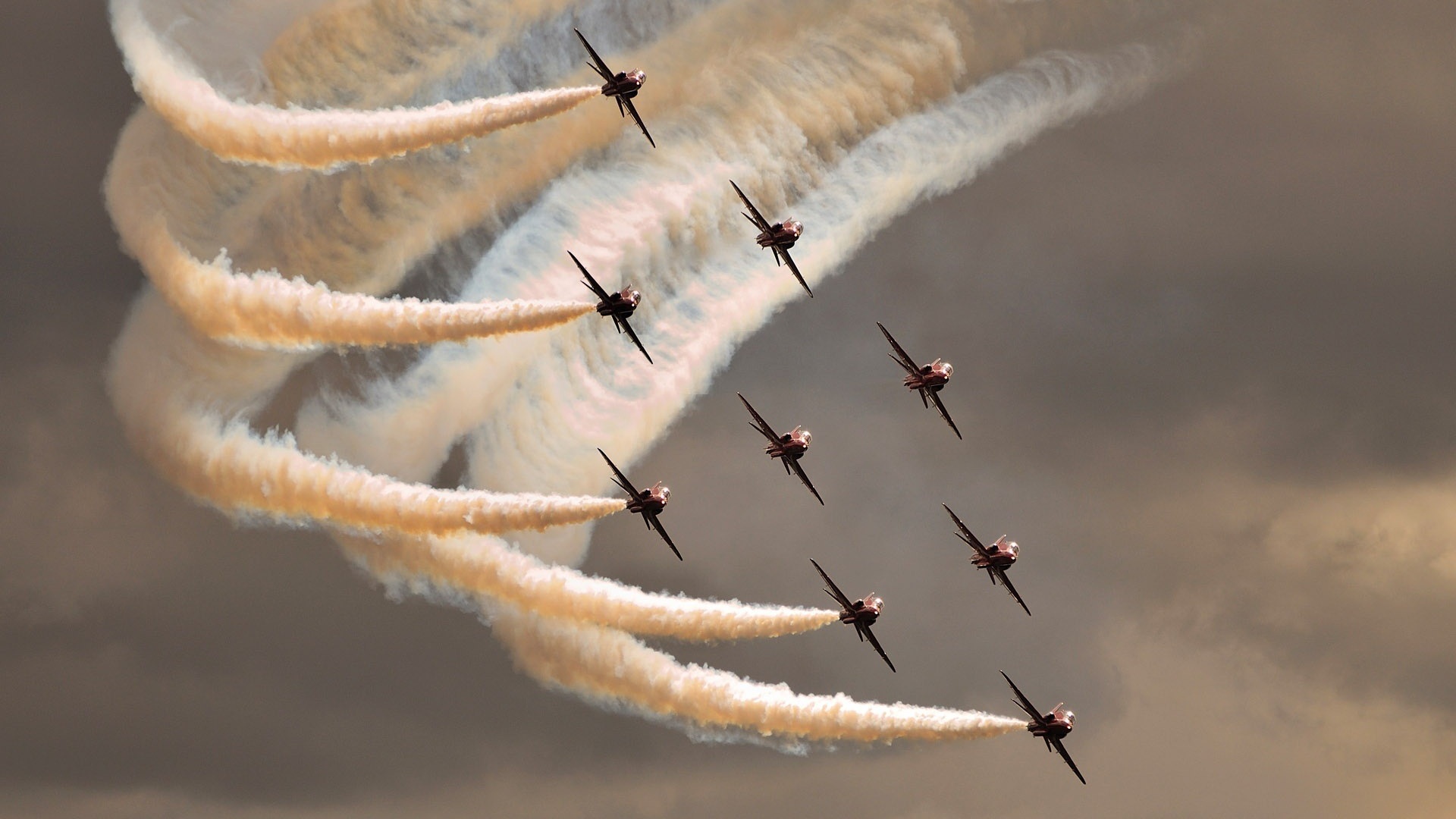 Красивая эскадра самолетов на авиашоу обои