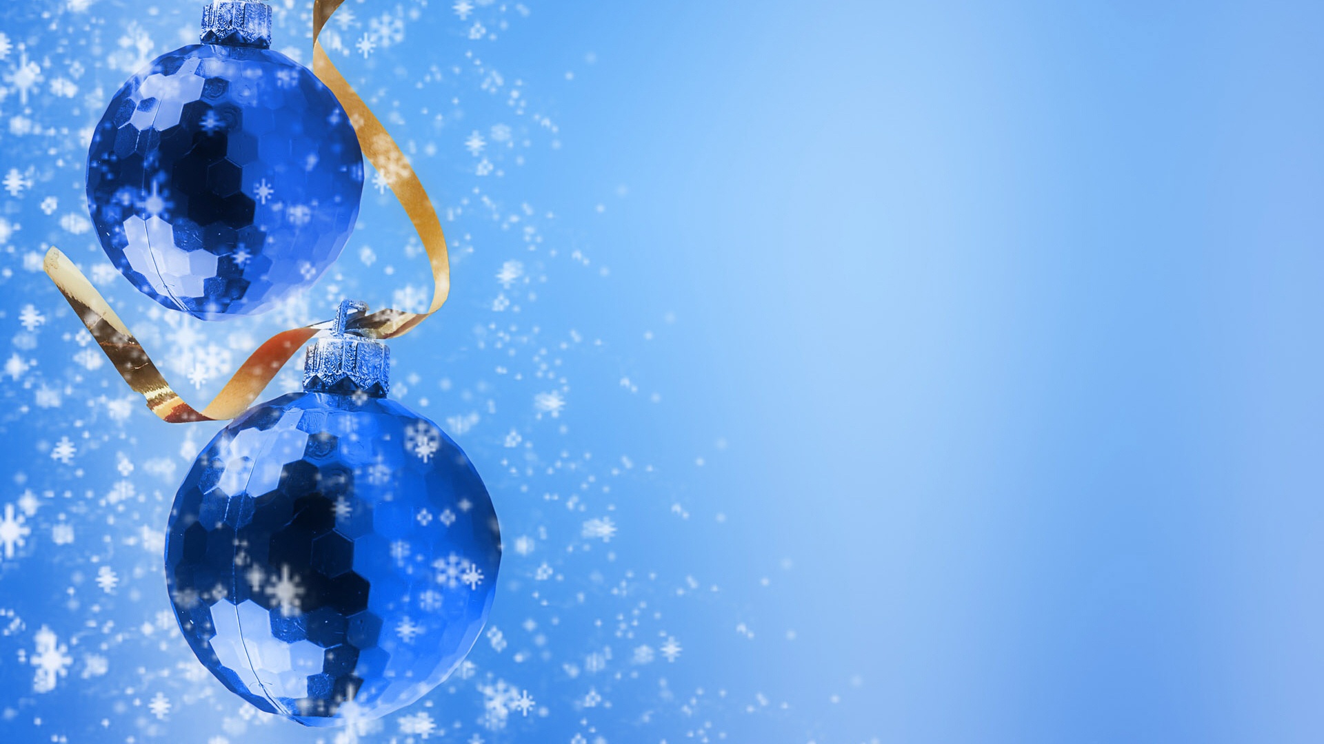 Синие новогодние шары обои