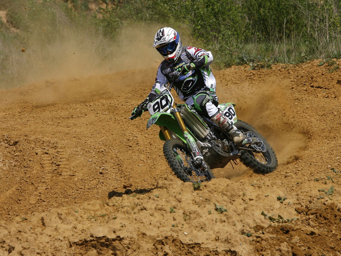 На мототреке обои