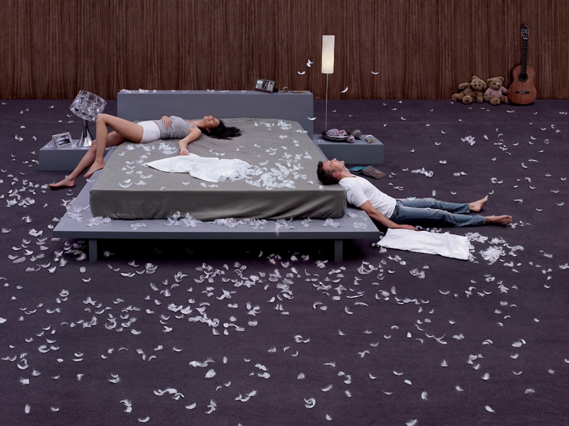 На поле брани.. подушками обои