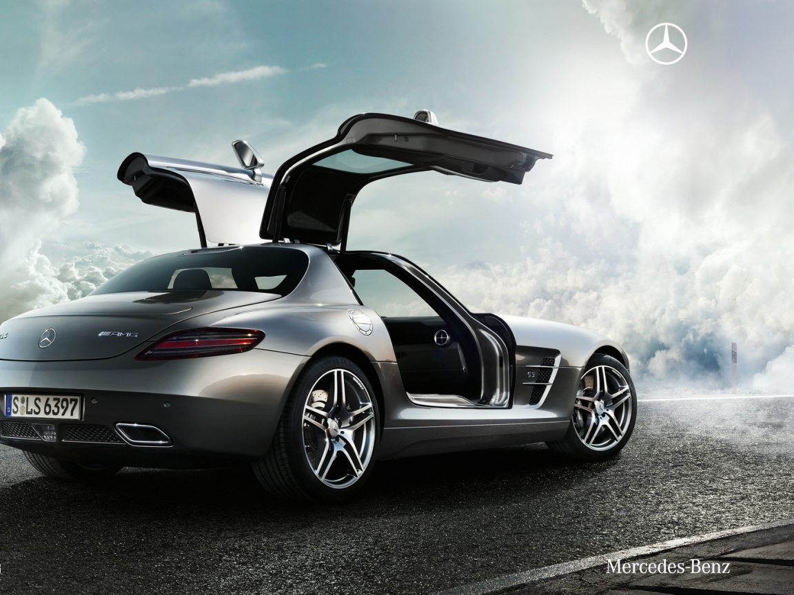 Mercedes Benz SLS обои