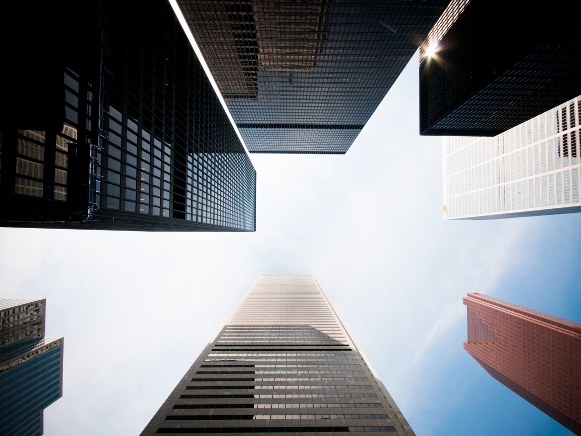 Небоскребы уходящие в облака обои