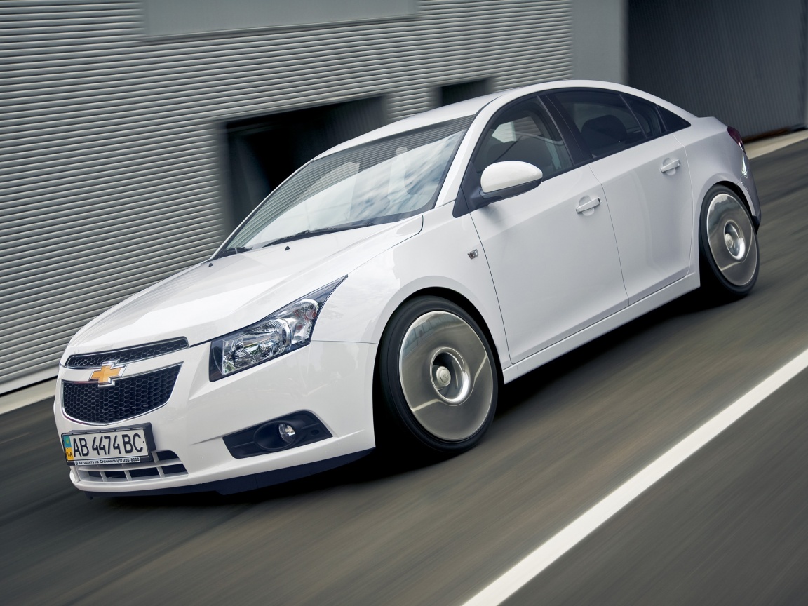 Chevrolet Круз белый седан обои