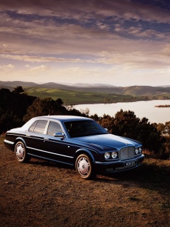 Бентли на природе обои