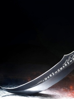 Клинок с магическими рунами обои