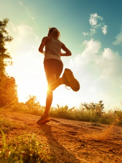 Девушка на пробежке обои