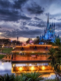Диснеёленд вечером обои