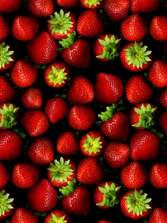 Сочная отличная клубника обои