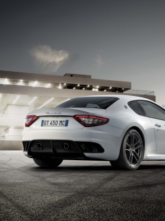 Мазерати обои