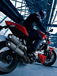 Пробуксовка на мотоцикле обои