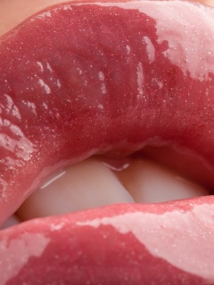 Губы с блеском обои