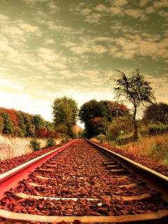 Уходящие в даль рельсы обои