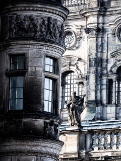 Hofkirche в Дрездене обои