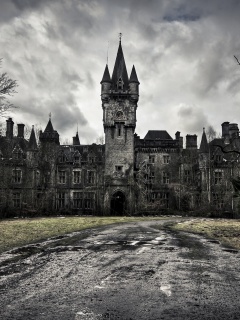 Разрушающийся замок обои