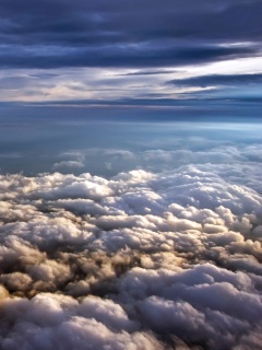 Полет над облаками обои