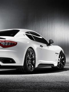 Мазерати Грантуризмо рендер обои