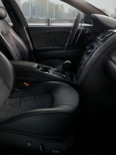 Салон мазерати quattroporte обои