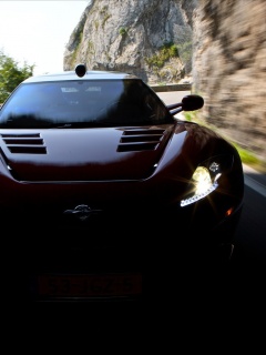 Машина въезжает в тоннель обои