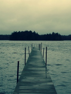 Причал на озере обои