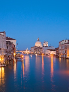 Канал в Венеции обои