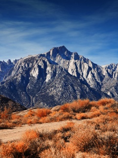 Горы у пустыни обои