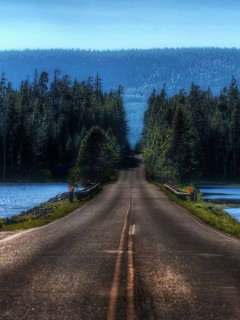 Дорога через озеро обои