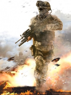 Солдат на фоне огня обои