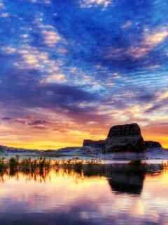 Горное озеро обои