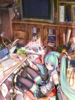 Хатсуне Мику в своей комнате обои