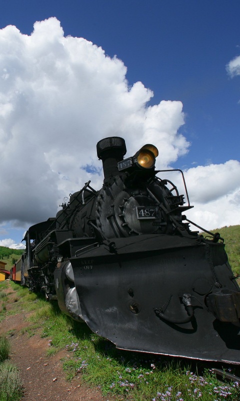 Паровоз на деревенской станции обои