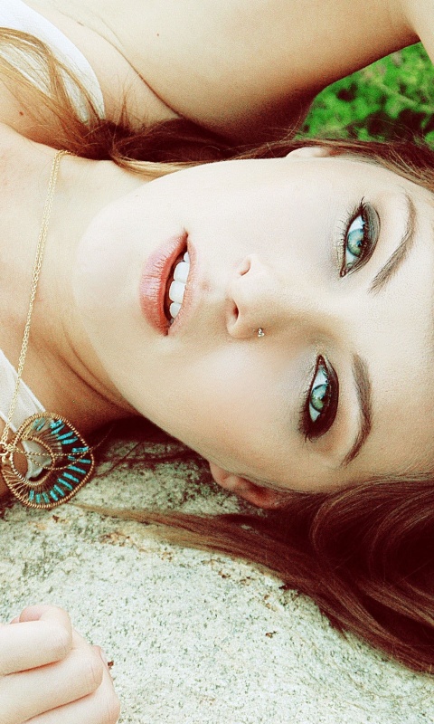 Глаза цвета моря обои