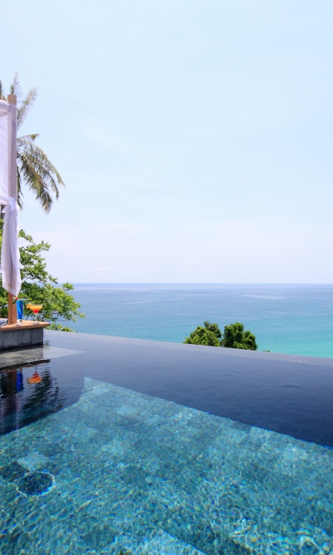 Бассейн на берегу моря обои